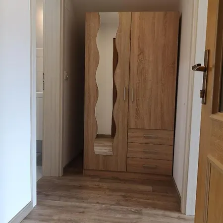 Jaka *